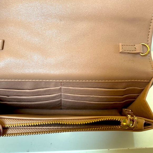 3/ $30 mix and match Bebe wallet/clutch - Picture 3 of 5